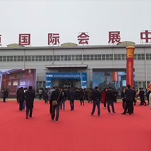 �W(xu��)���M(j��n)��������ɽ�|���x���ؙC(j��)е���޹�˾��չ����Ç��H�����b�䲩�[��